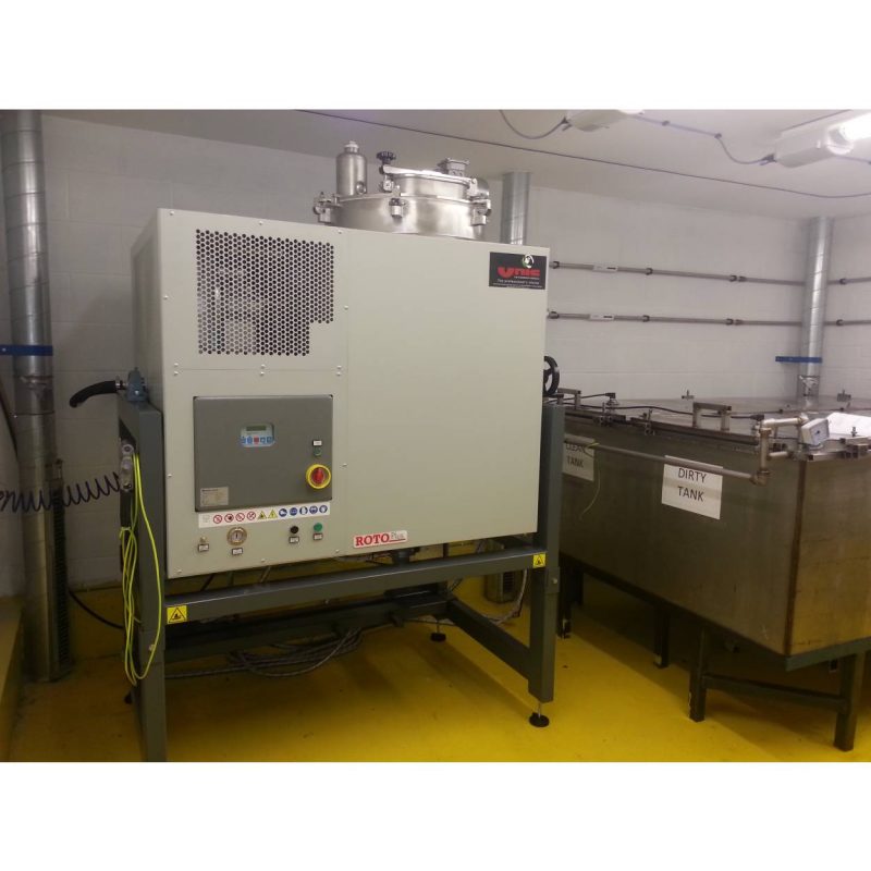 USD200XPE Solvent Recycler In use side Unic International